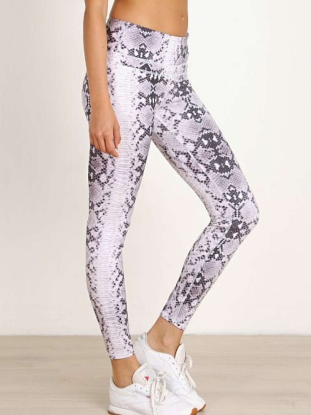 Varley Biona Snake Legging Size Medium - Picture 2 of 11